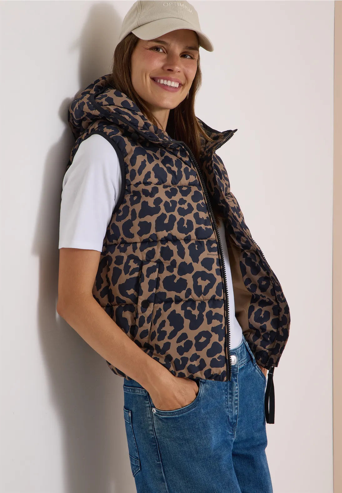 NIAMH CAMEL GILET