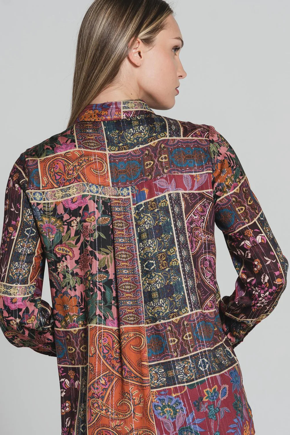ALTAR SHIRT